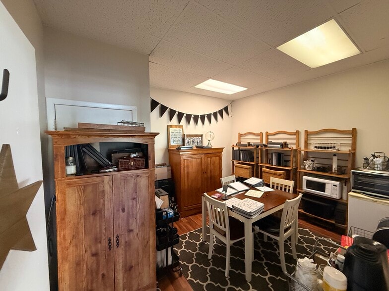 More Photos Of 92 Main St, Sparta Storefront Retail Residential For Lease