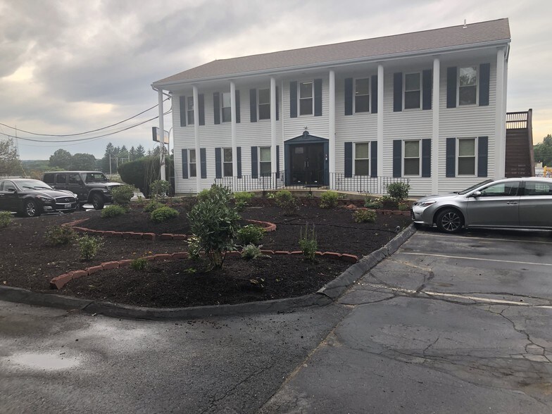 More Photos Of 120 Lavan St, Warwick Office For Lease