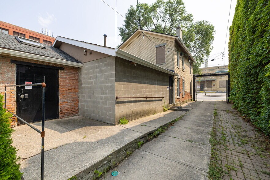 More Photos Of 416 Central Ave, Rochester Loft Creative Space For Sale