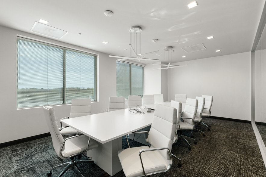 More Photos Of 2800 N Dallas Pky, Plano Office For Lease