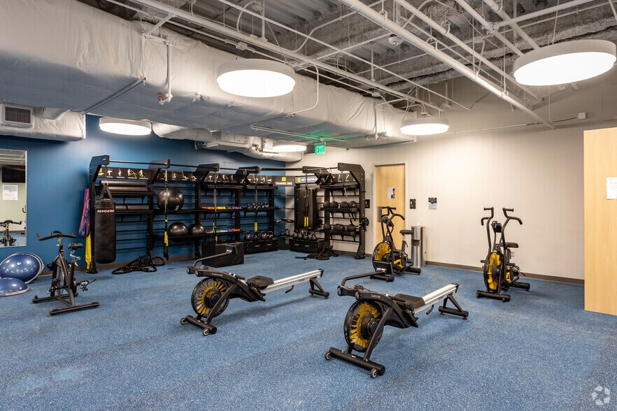 More Photos Of 1830 Fordham Blvd, Chapel Hill Office For Lease