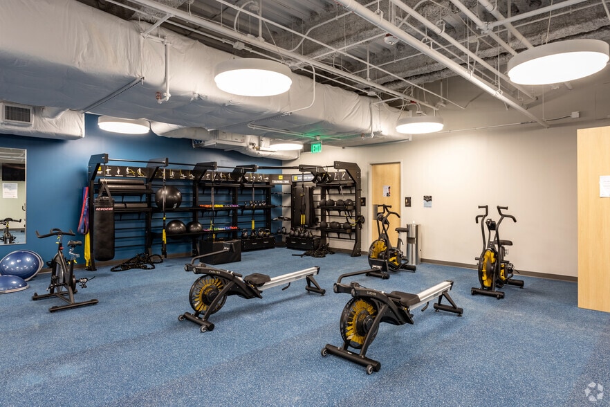 More Photos Of 1830 Fordham Blvd, Chapel Hill Office For Lease