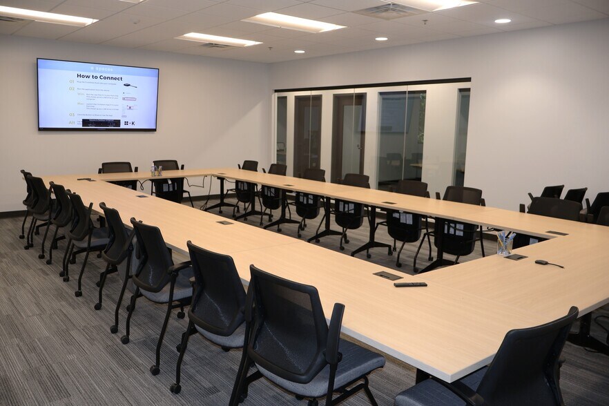 More Photos Of 216 Centerview Dr, Brentwood Coworking Space