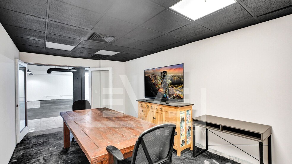 More Photos Of 3015 N Ocean Blvd, Fort Lauderdale Apartments For Sale
