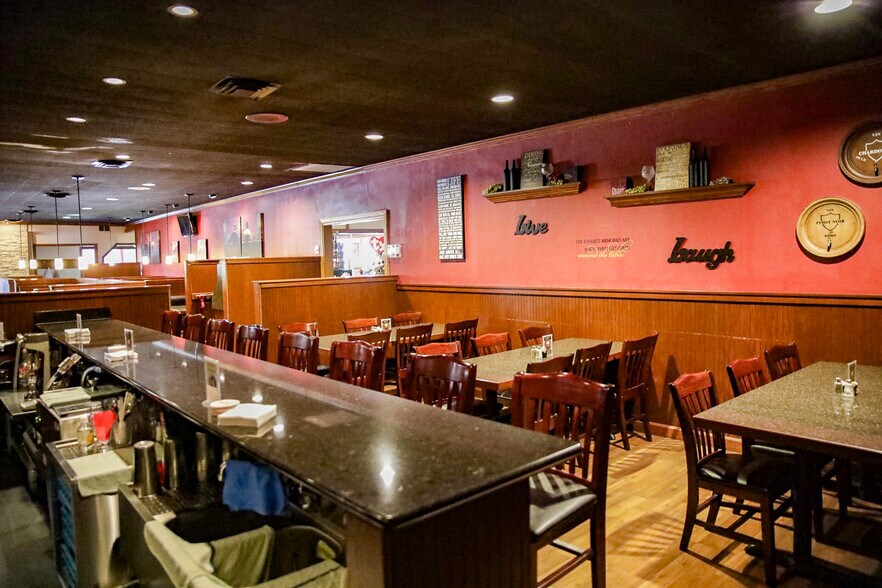 More Photos Of 4476 Business 220, Bedford Restaurant For Sale