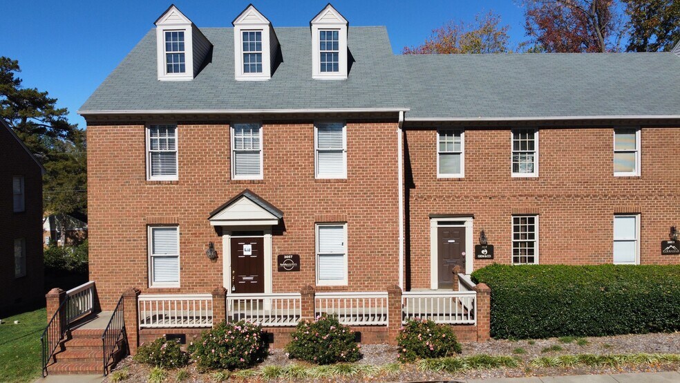 More Photos Of 3051-3057 S Church St, Burlington Office For Sale