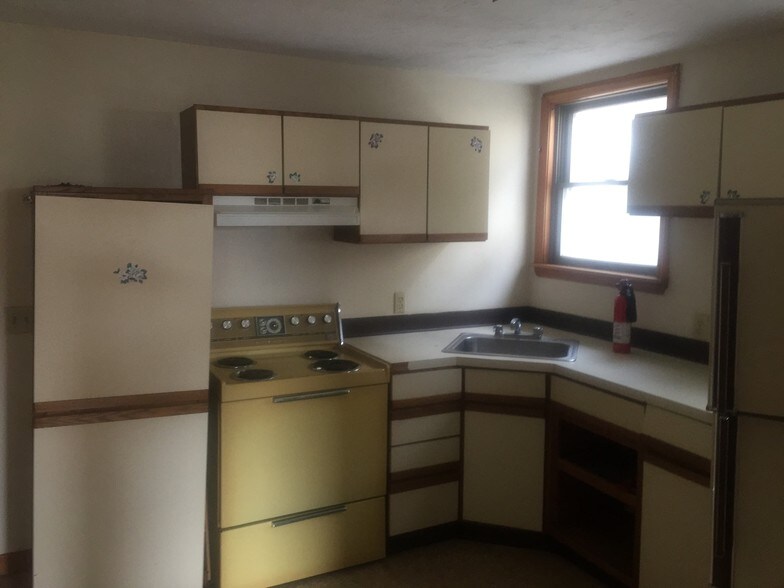 More Photos Of 27-39 S Main St, Attleboro Apartments For Sale