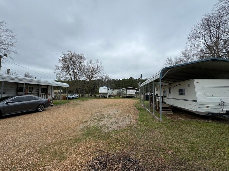 More Photos Of 201 Winston Rd, Columbus Manufactured Housing Mobile Home Park For Sale