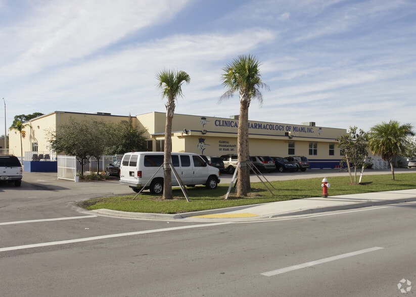 More Photos Of 550 W 84th St, Hialeah Rehabilitation Center For Lease