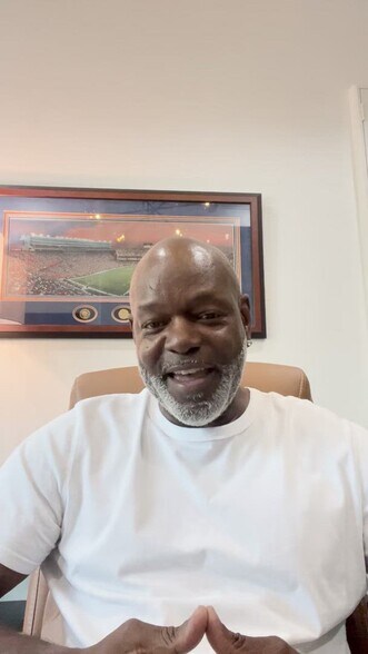 Primary Photo Of 4315 S Lancaster Rd, Dallas Office For Lease