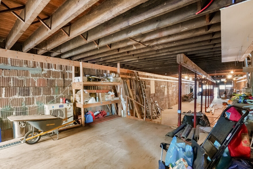 More Photos Of 81 Smith St, Perth Amboy Storefront Retail Residential For Sale