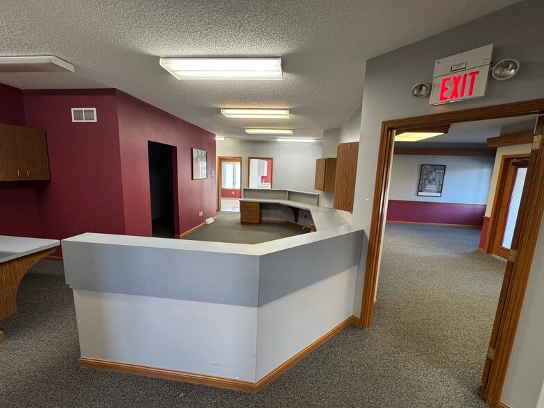 More Photos Of 815 Southwestern Run, Youngstown Medical For Sale
