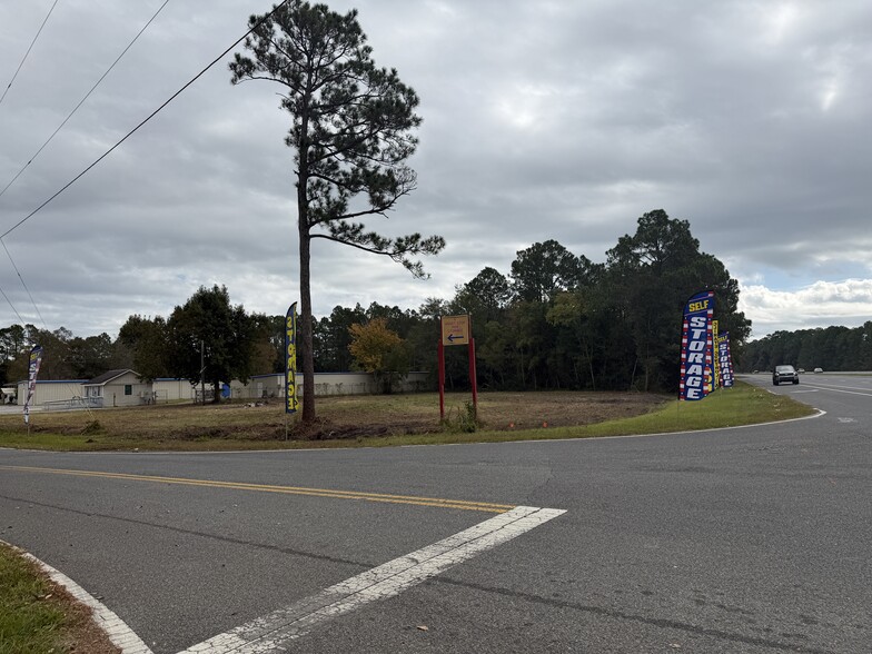 More Photos Of 9765 S Loop Rd, Pensacola Self Storage For Sale