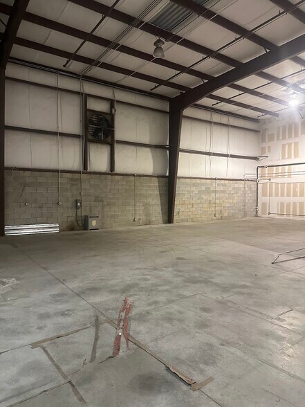 More Photos Of 161 Commerce Rd, Boynton Beach Warehouse For Sale