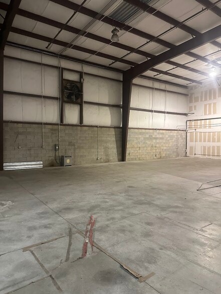 More Photos Of 161 Commerce Rd, Boynton Beach Warehouse For Sale