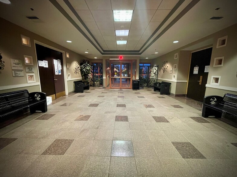 More Photos Of 8551 W Lake Mead Blvd, Las Vegas Medical For Lease