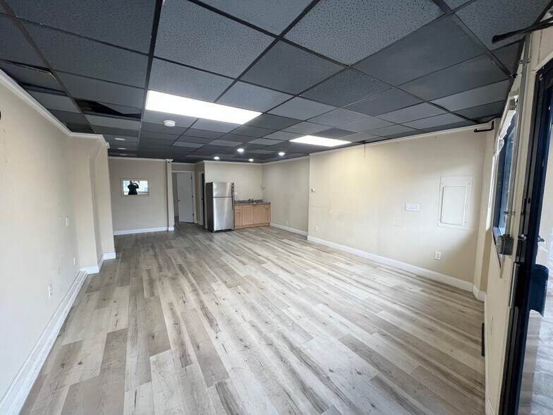 More Photos Of 4317-4319 Bergen Tpke, North Bergen Storefront Retail Residential For Lease