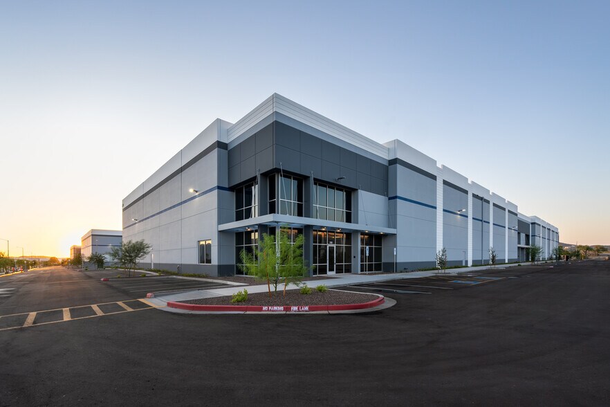 More Photos Of 500 E Pinnacle Peak Rd, Phoenix Unknown For Lease