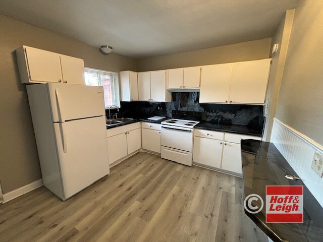 More Photos Of 2323 Newton St, Akron Apartments For Sale