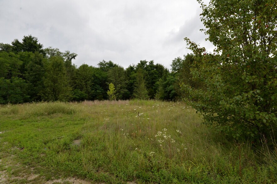 More Photos Of 515 Barbagallo pl, Imperial Land For Sale