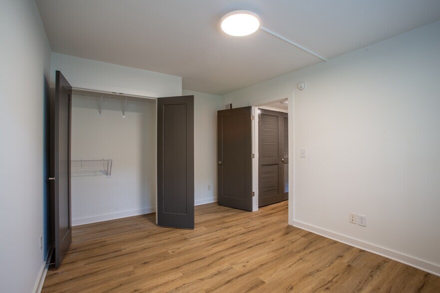 More Photos Of 41-43 NW 25th St, Atlanta Apartments For Sale