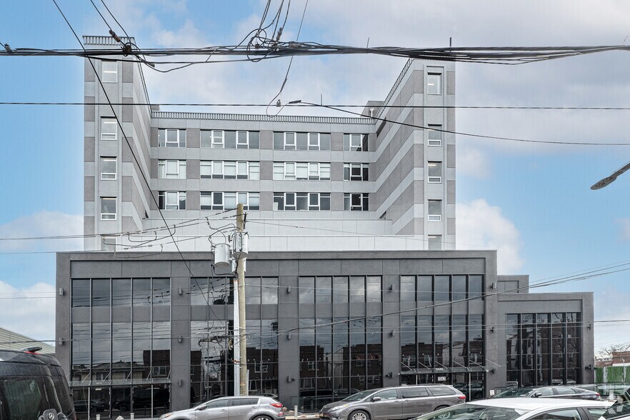 More Photos Of 1055-1063 63rd St, Brooklyn Office For Sale