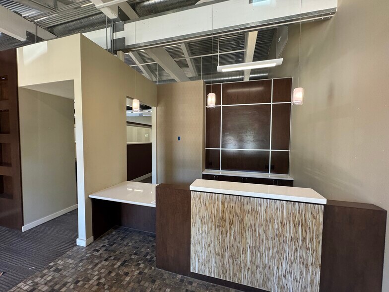 More Photos Of 6950 S McCarran Blvd, Reno Unknown For Lease