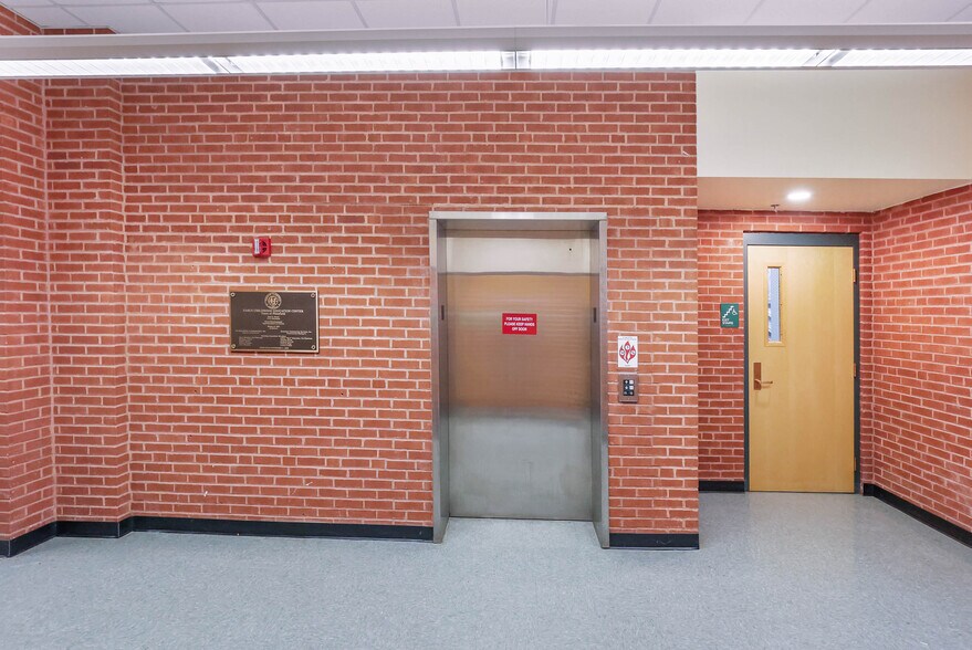 More Photos Of 651 Norwich Rd, Plainfield Schools For Sale