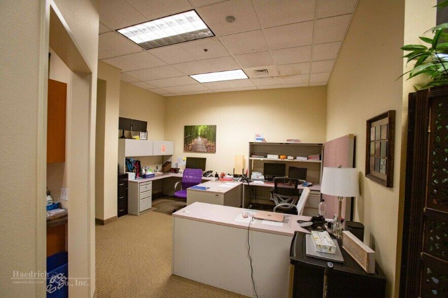More Photos Of 2216 Buenaventura Blvd, Redding Medical For Sale