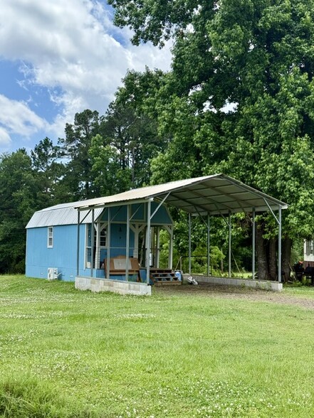 More Photos Of 456 Jeans TLPK, Hemphill Manufactured Housing Mobile Home Park For Sale