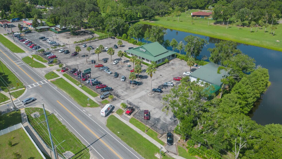 More Photos Of 13815 21st St, Dade City Auto Dealership For Sale