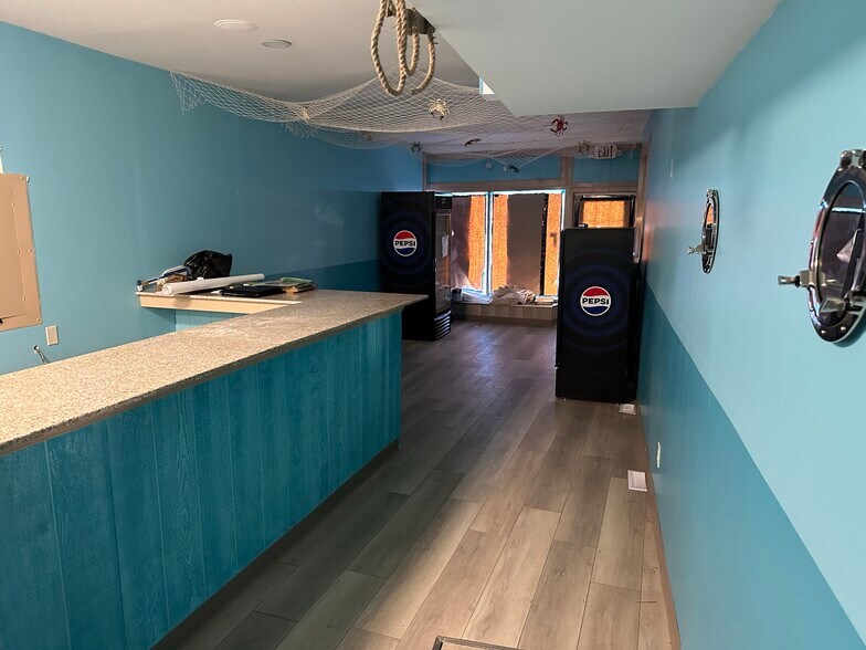 More Photos Of 123 Madison Ave, Albany Storefront Retail Residential For Lease