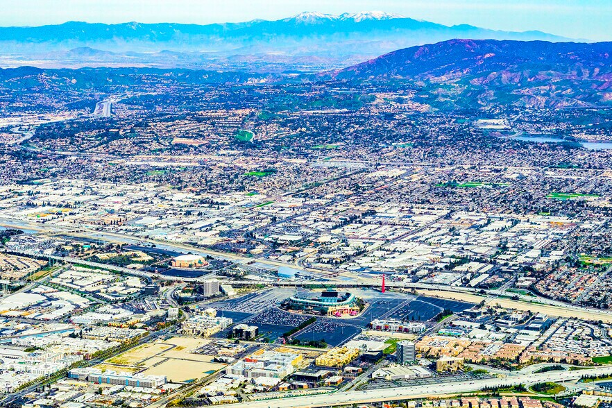 More Photos Of 1515 E Orangewood Ave, Anaheim Office For Sale