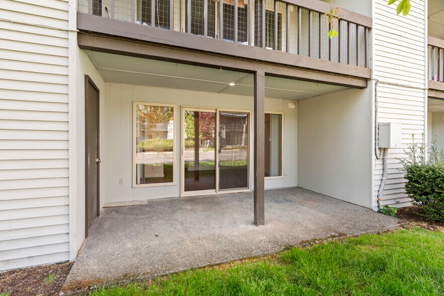 More Photos Of 7234 47th Ave NE, Marysville Apartments For Sale