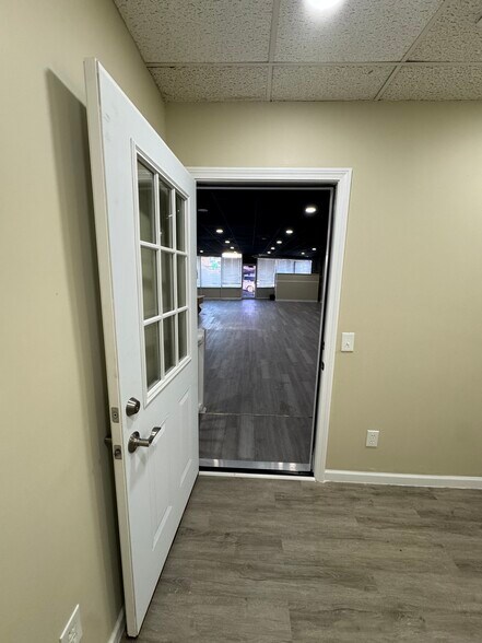More Photos Of 1036 Chicopee St, Chicopee Storefront Retail Residential For Lease