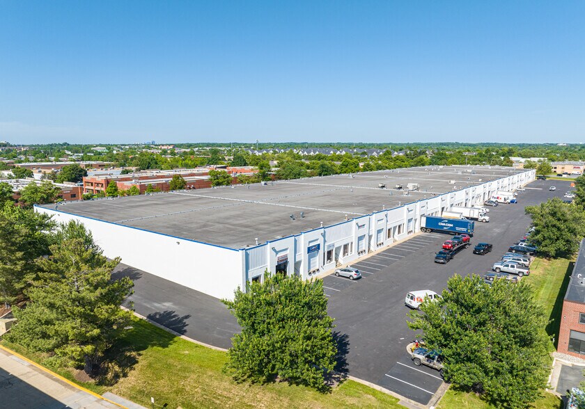 Primary Photo Of 4260-4264 Entre Ct, Chantilly Warehouse For Lease