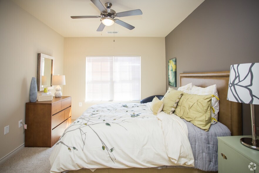 More Photos Of Mooreview Pky @ Loudoun County Pky, Ashburn Unknown For Lease