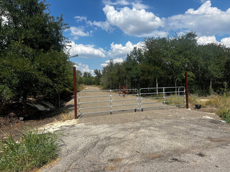 More Photos Of 12545 Glass Rd, Buda Land For Sale