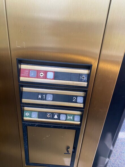 More Photos Of 200 Forest Hills Rd W, Wilson Bank For Sale