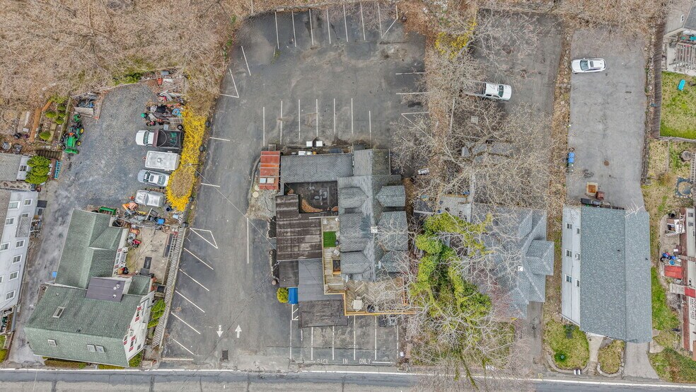 More Photos Of 649 Jersey Ave, Greenwood Lake Apartments For Sale