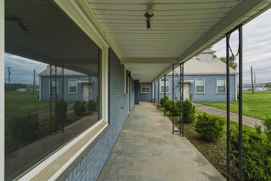 More Photos Of 13908 Dixie Hwy, Louisville Religious Facility For Sale