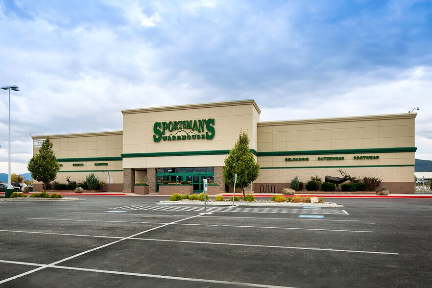 More Photos Of 2990 N Sanders St, Helena Unknown For Lease