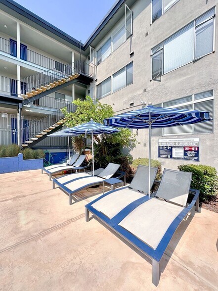 More Photos Of 1720 12th Ave, Oakland Apartments For Sale