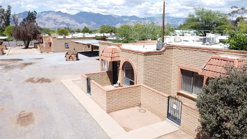 More Photos Of 4211-4219 E Lee St, Tucson Apartments For Sale