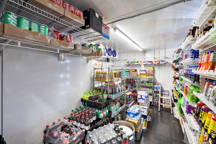 More Photos Of 3507 Palms Rd, Casco Drugstore For Sale