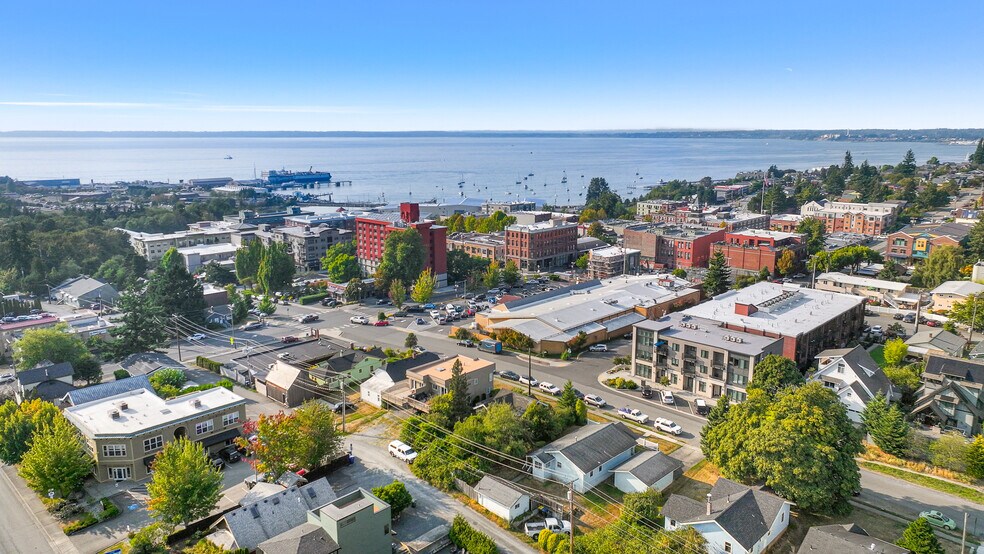More Photos Of 1302 Larrabee Ave, Bellingham Multifamily For Sale