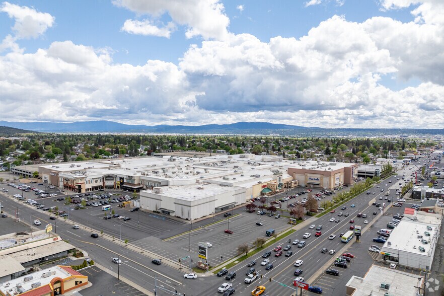 More Photos Of 4750 N Division St, Spokane Unknown For Lease