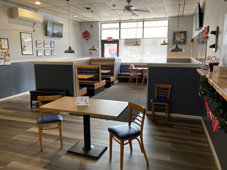 More Photos Of 37 S Broad St, Pawcatuck Storefront For Lease