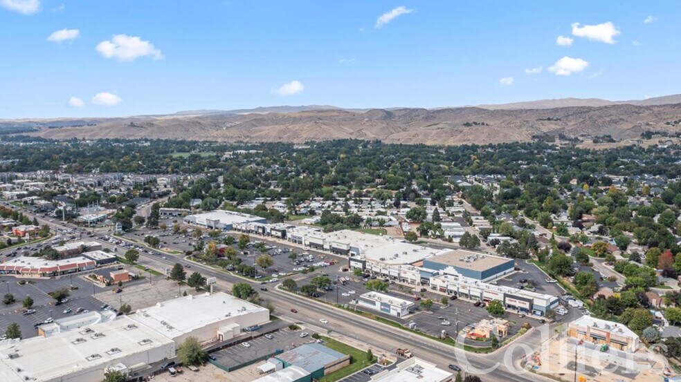 More Photos Of 6906-7158 W State St, Boise Unknown For Lease