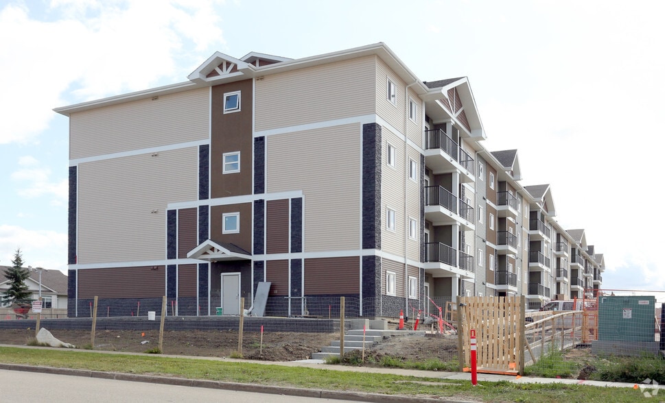 Primary Photo Of 1665 Jamha Rd NW, Edmonton Apartments For Sale